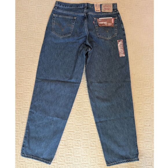 NWT Levi's 560 Jeans Mens 36X32 Comfort Fit Loose Fit Tapered Leg 100% Cotton - Picture 2 of 9
